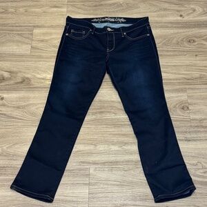 Express Size 10R Stella Low Rise Jean Crop Legging